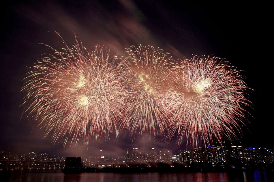 2026 Seoul International Fireworks Festival: Tickets & Exit Tips