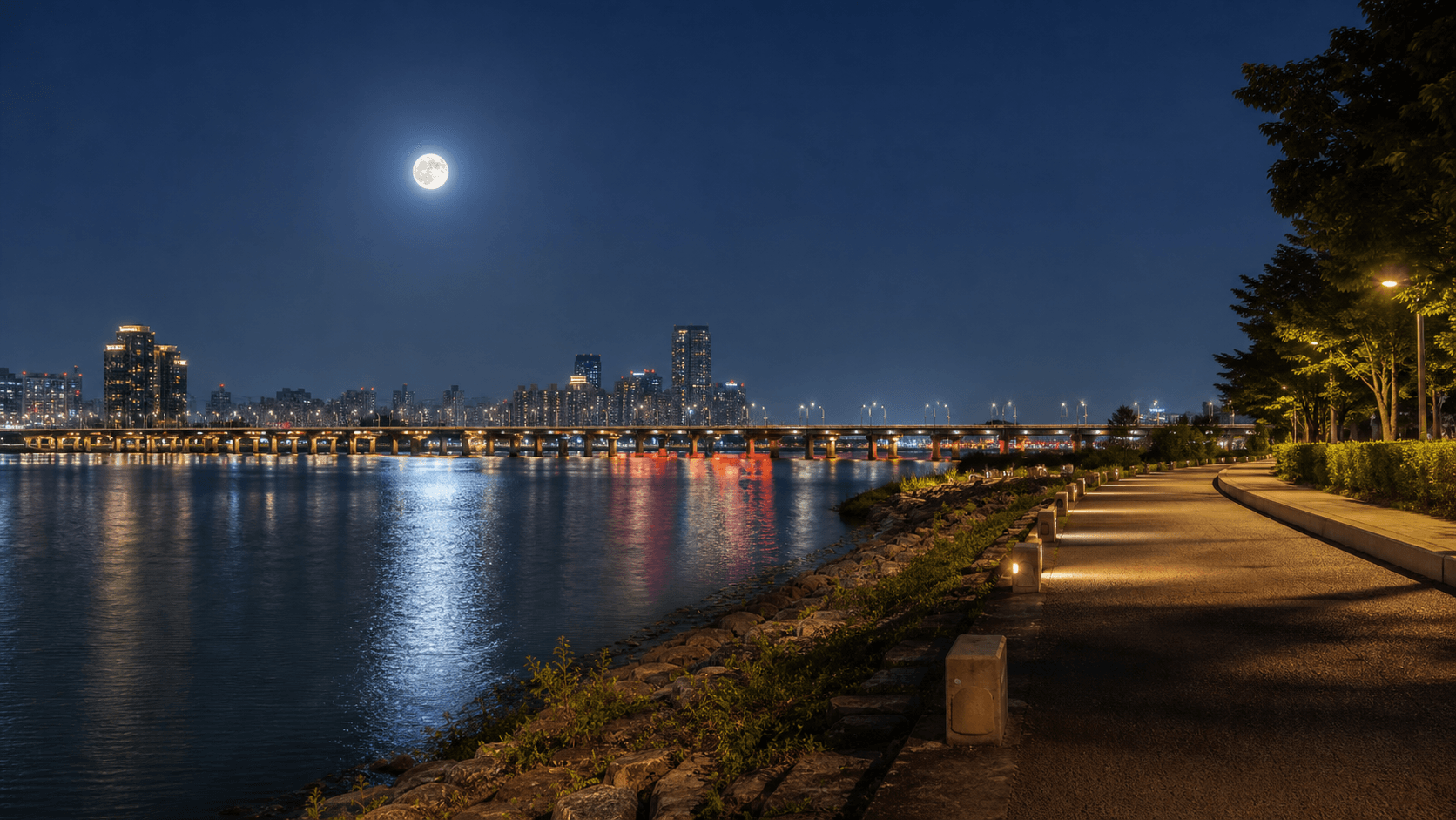 Seoul After Dark: River Walks, City Views and Chuseok Moonlight